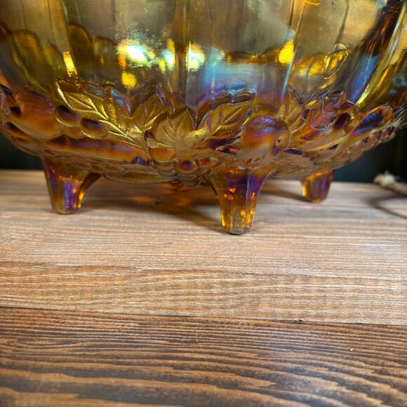 Vintage Indiana Glass Harvest Grapes Carnival Glass Footed Oval Fruit Bowl - Picture 4 of 16